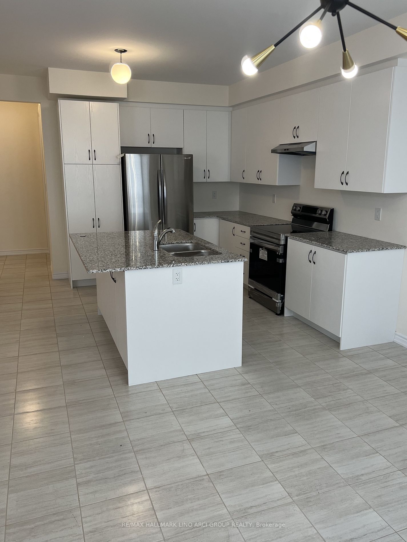 4 Bannister Rd