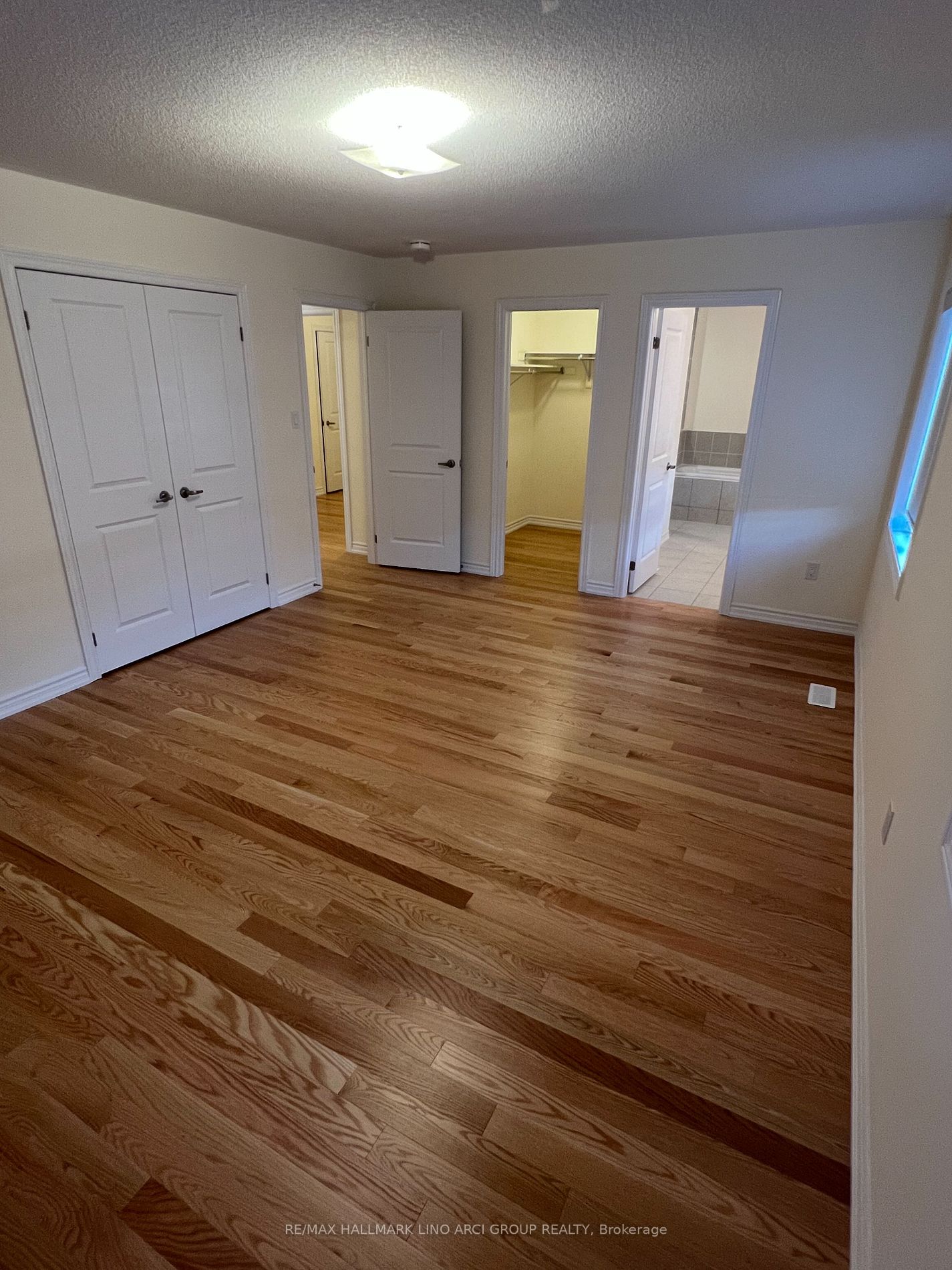 4 Bannister Rd