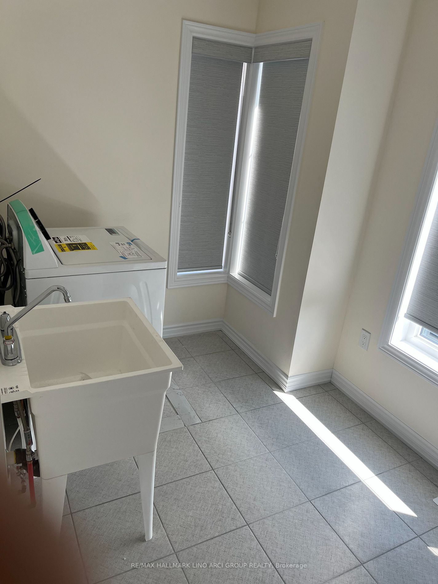 4 Bannister Rd