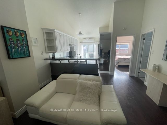 355 Blake St, #4