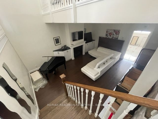 355 Blake St, #4