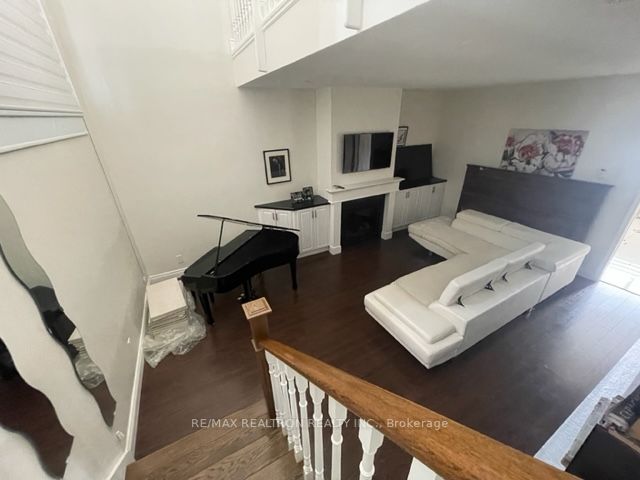 355 Blake St, #4