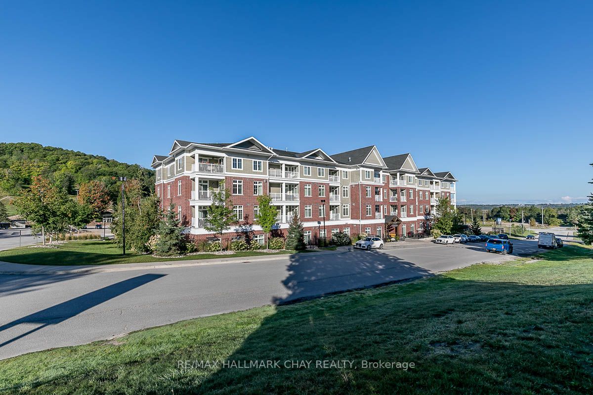 40 Horseshoe Blvd, #409