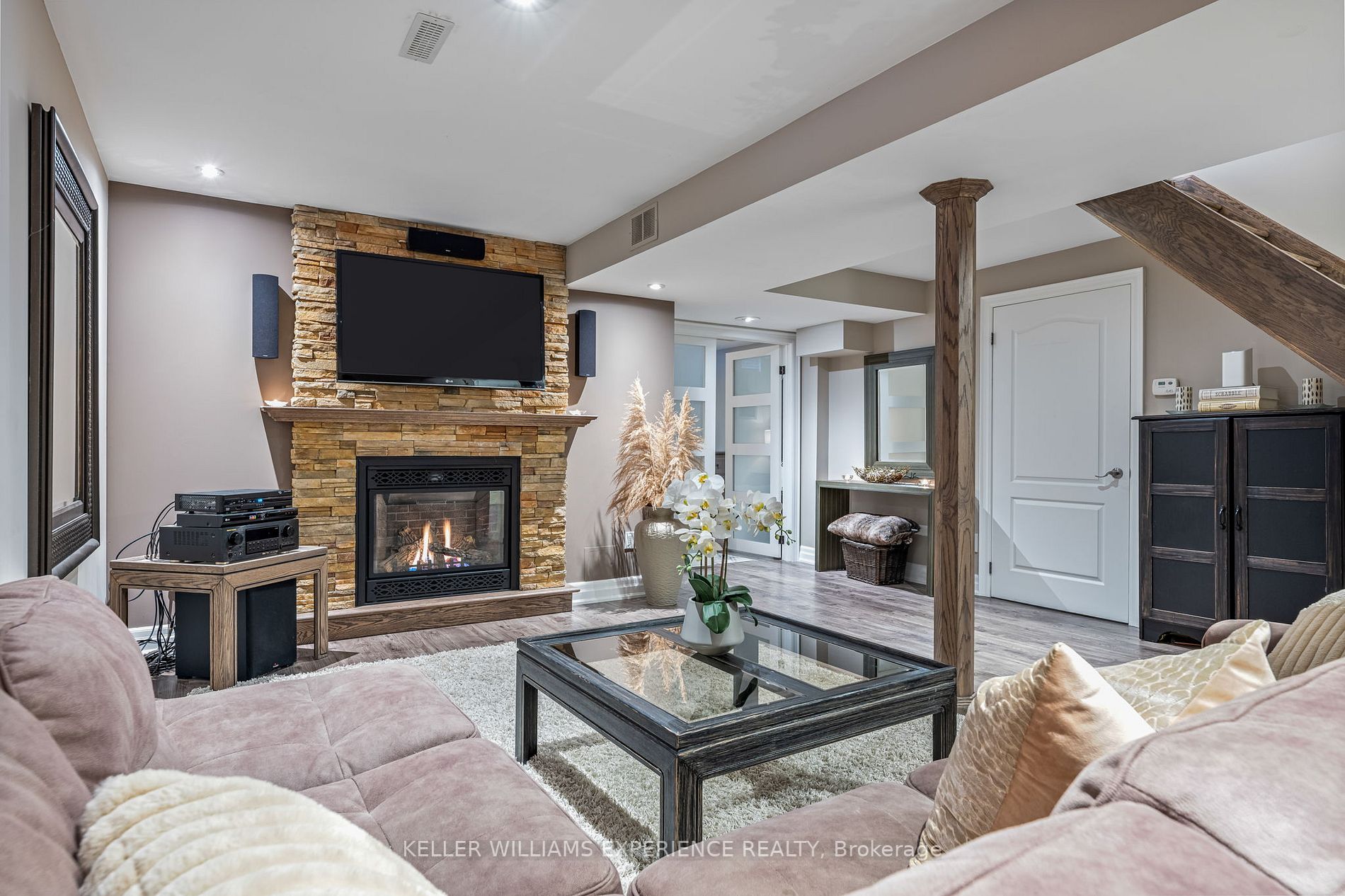15 Cityview Circ
