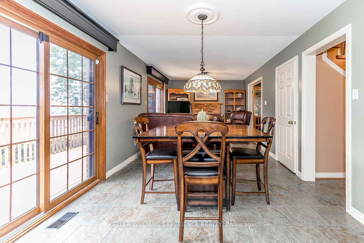 9 Layton Cres