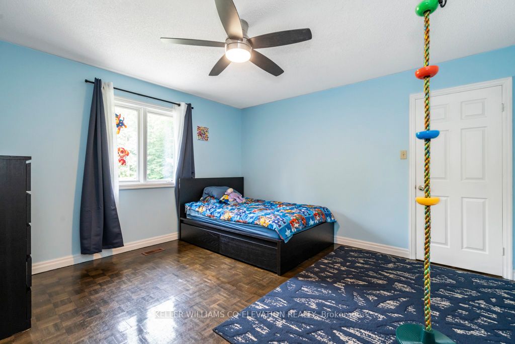 128 Tall Pines Dr