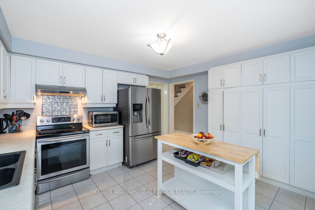 128 Tall Pines Dr