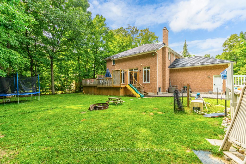 128 Tall Pines Dr