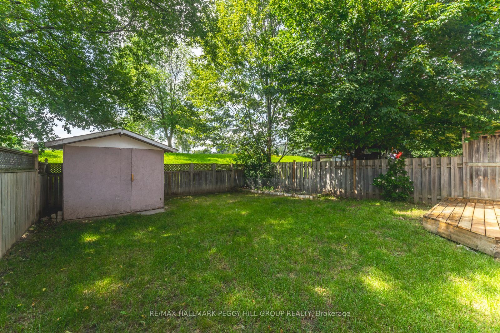 126 Garden Dr