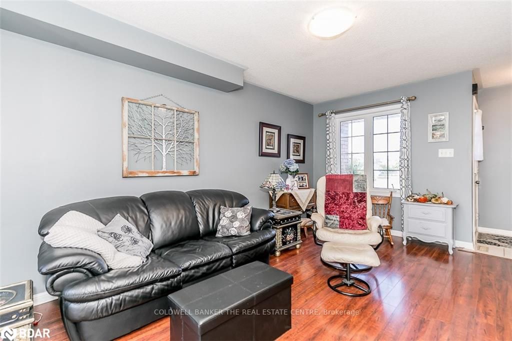 67 Pringle Dr