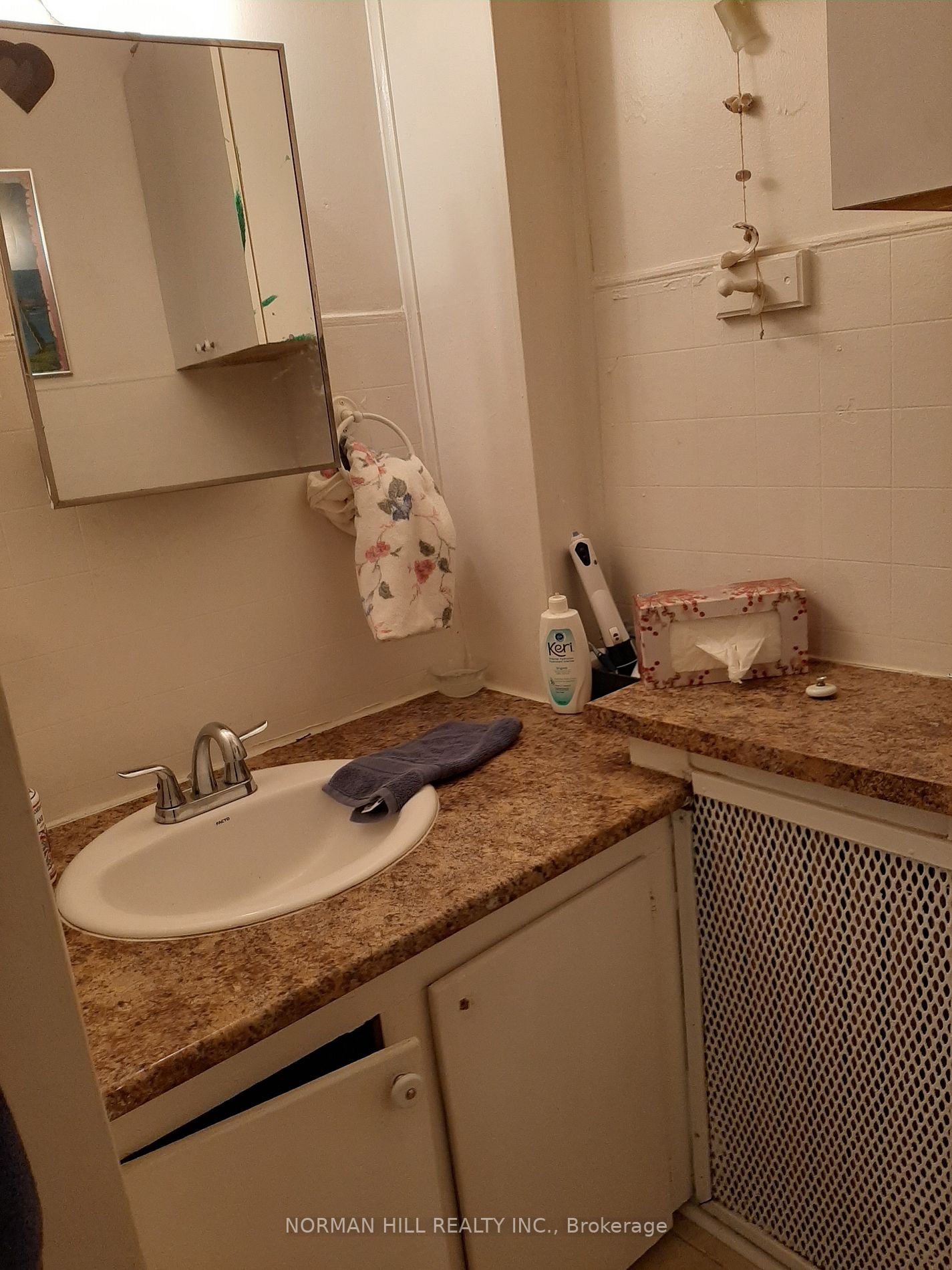 203 Bayfield St, #2