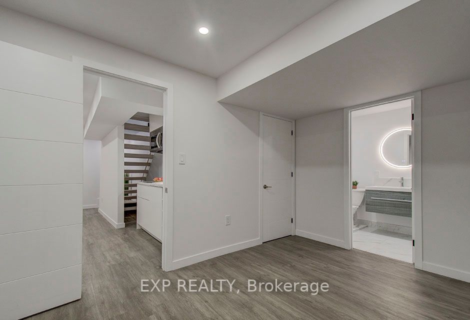 142 Churchland Dr