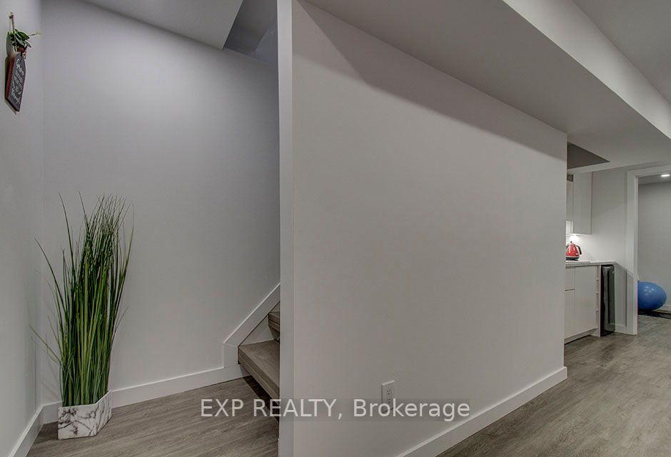 142 Churchland Dr