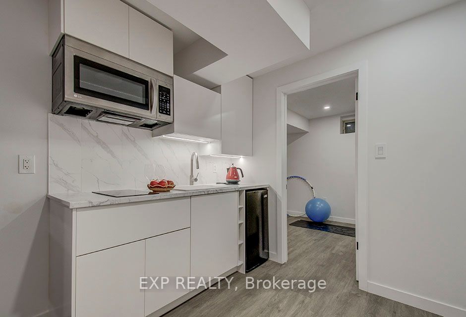 142 Churchland Dr