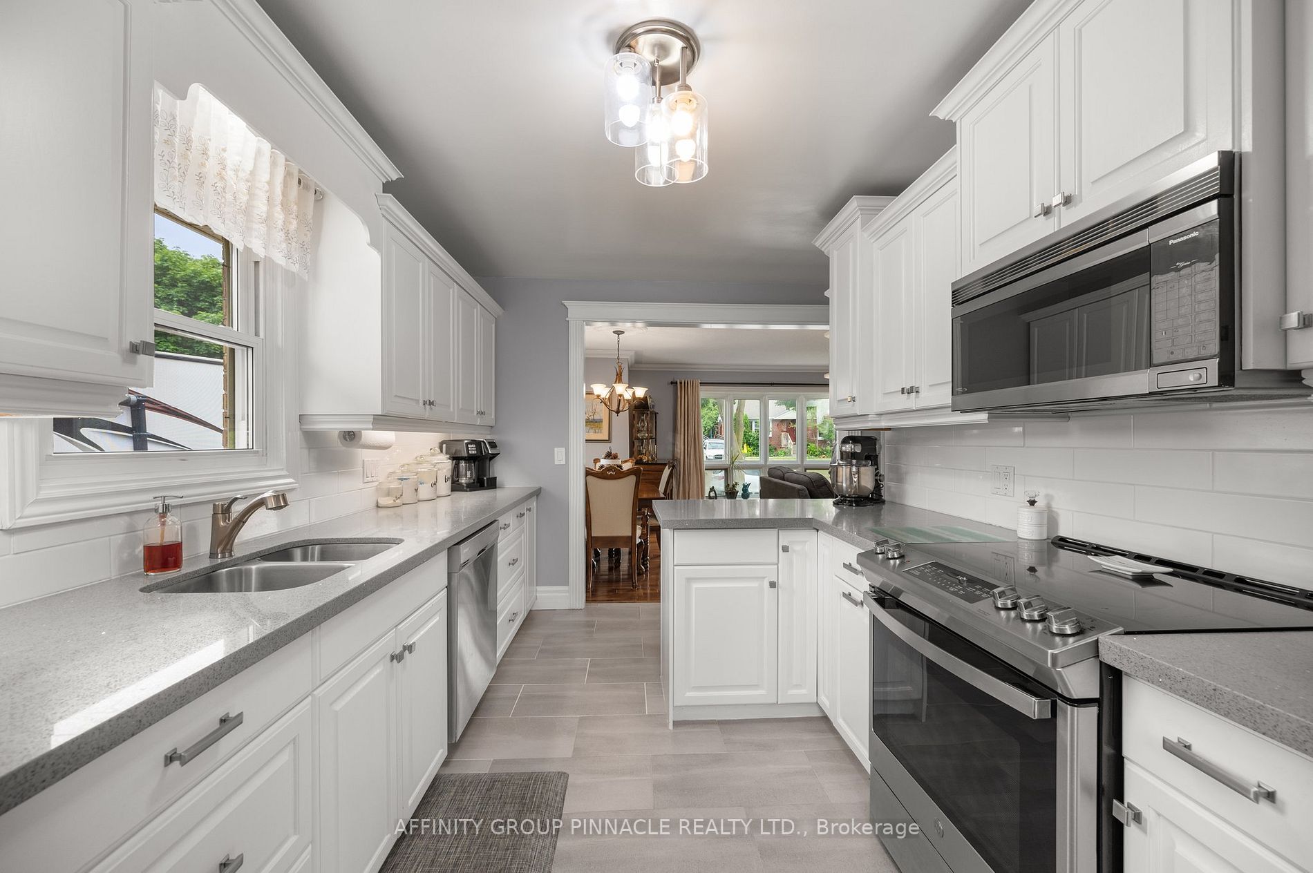 59 Oakley Park Sq