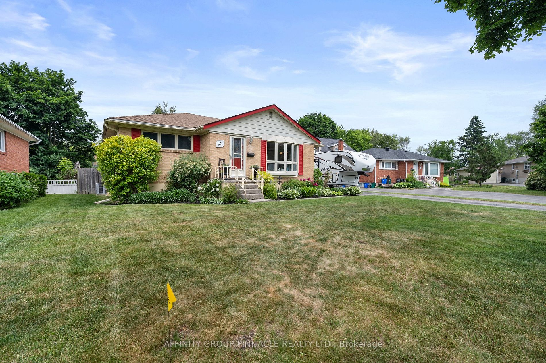 59 Oakley Park Sq