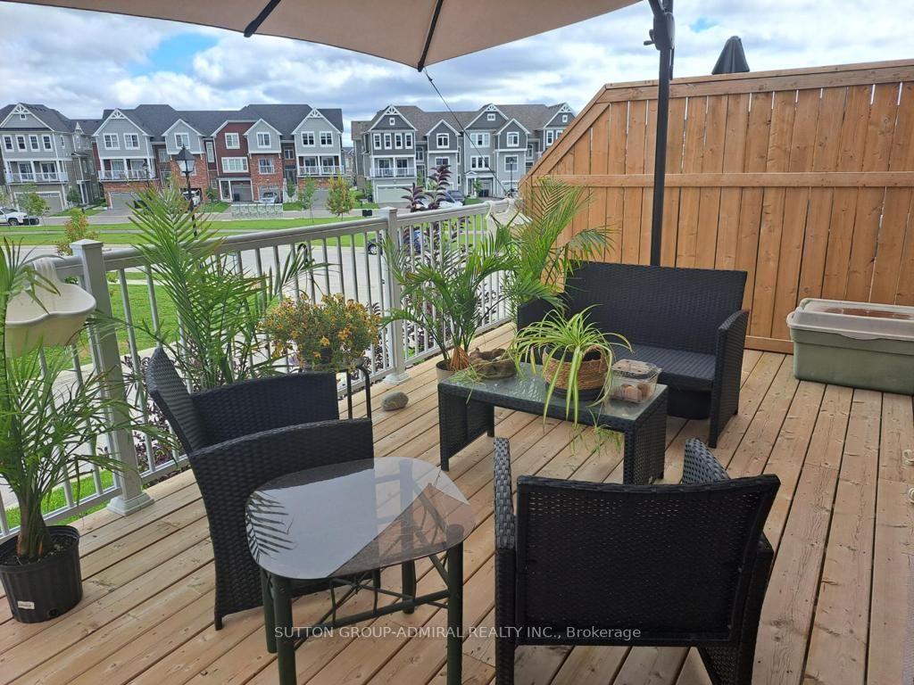 26 Village Gate Dr