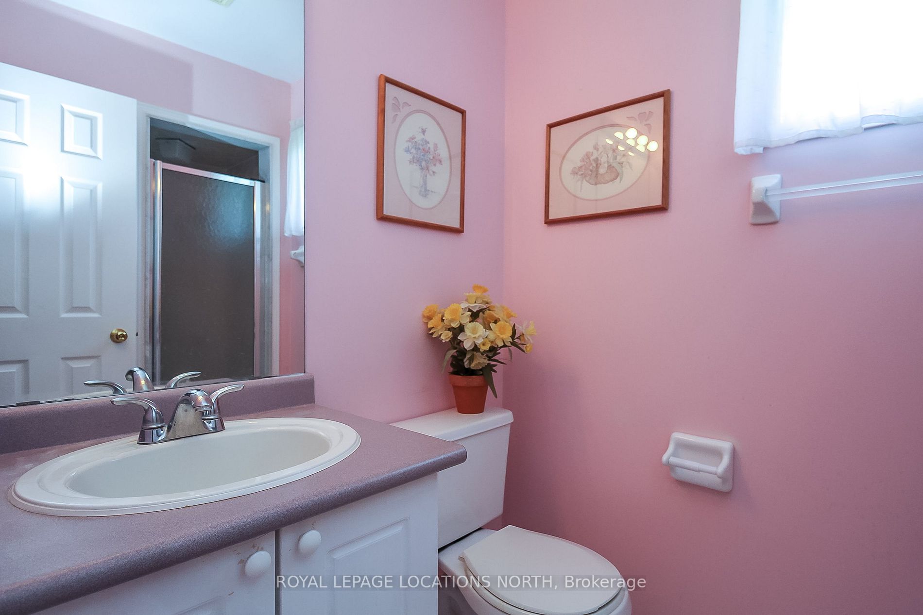 93 Silver Birch Ave