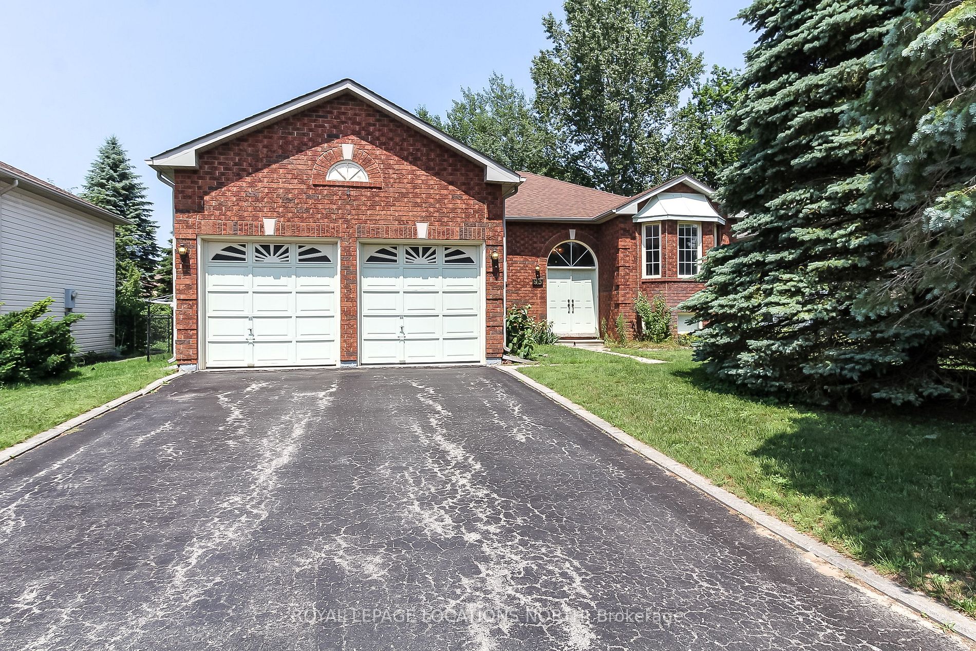 93 Silver Birch Ave