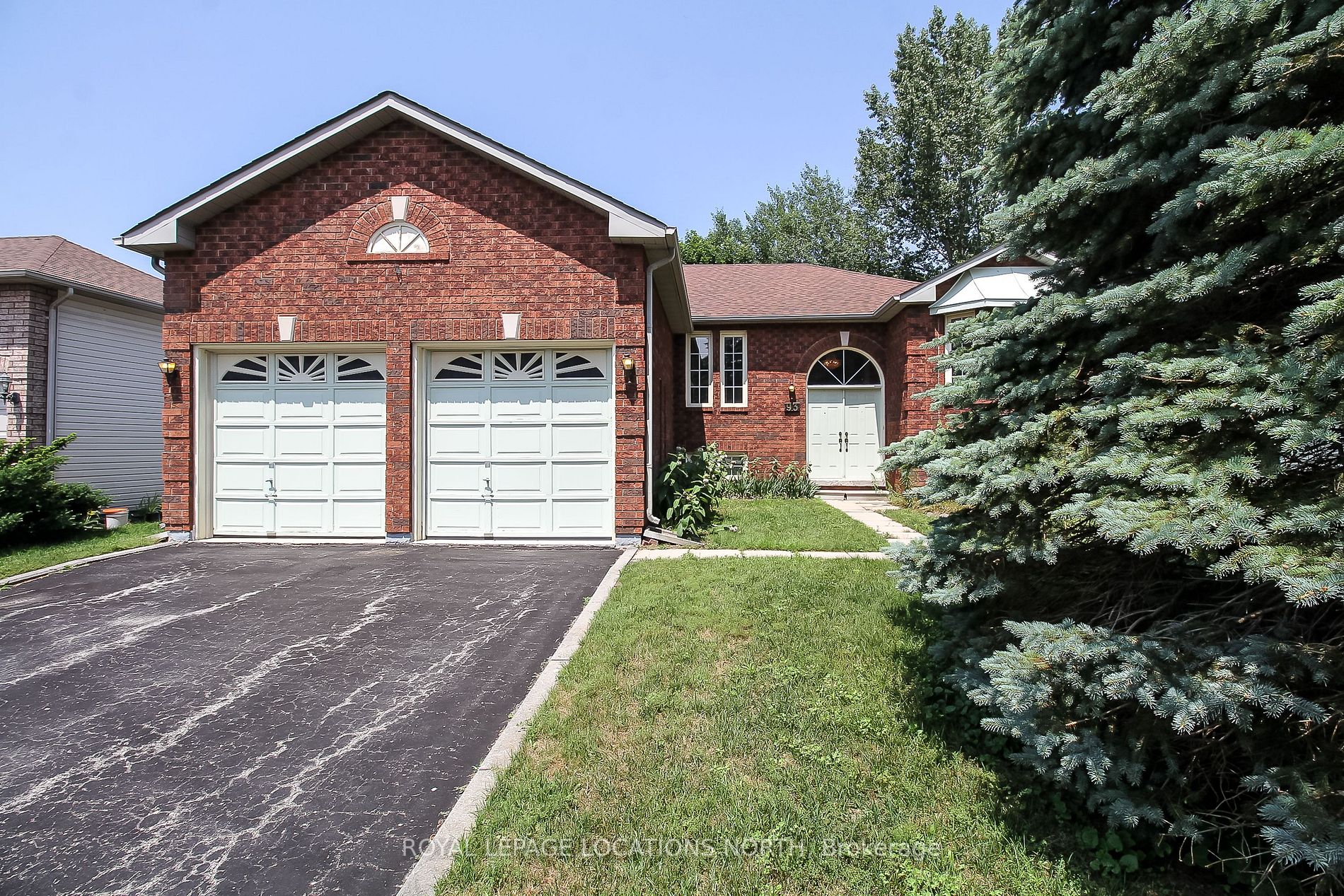 93 Silver Birch Ave