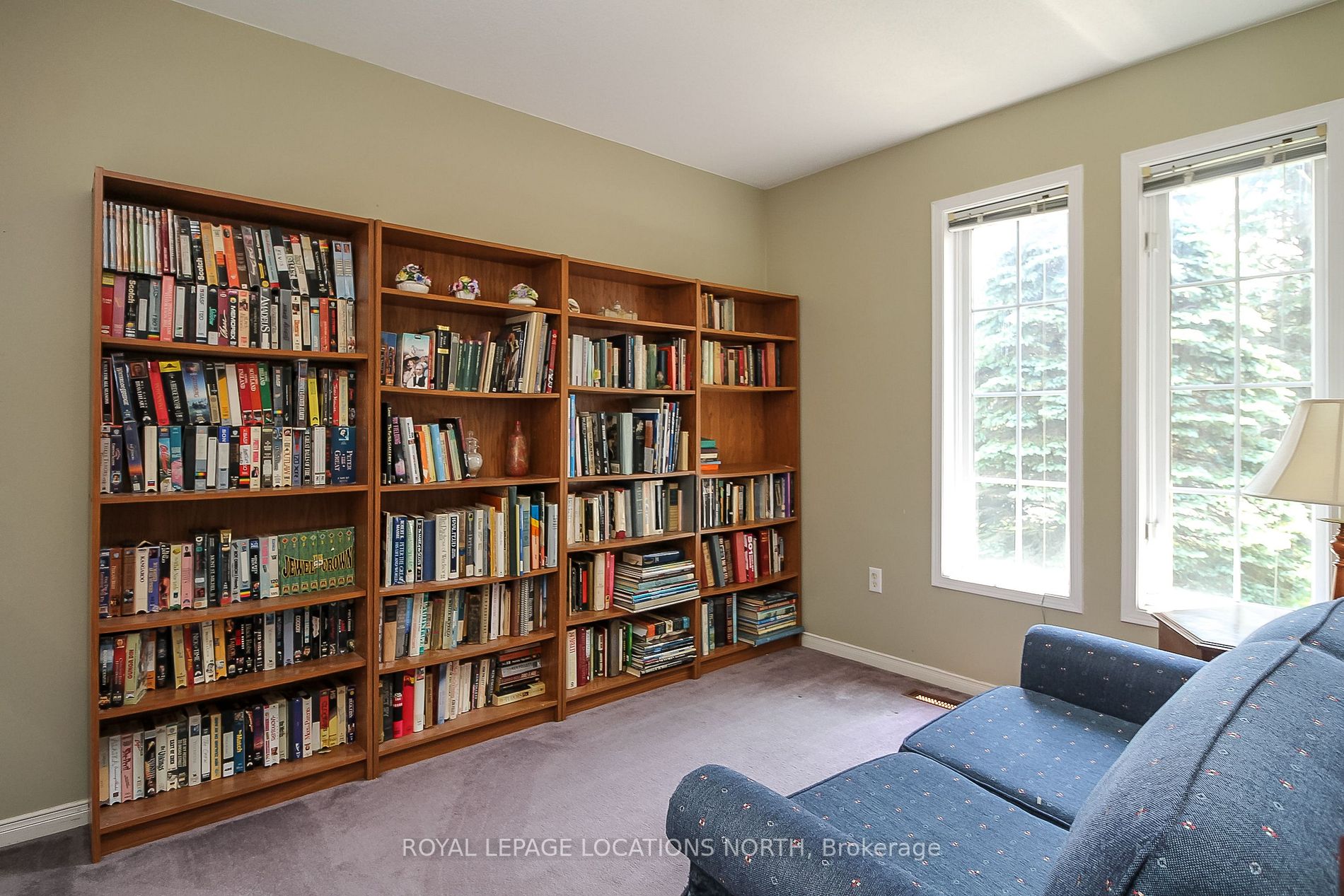 93 Silver Birch Ave