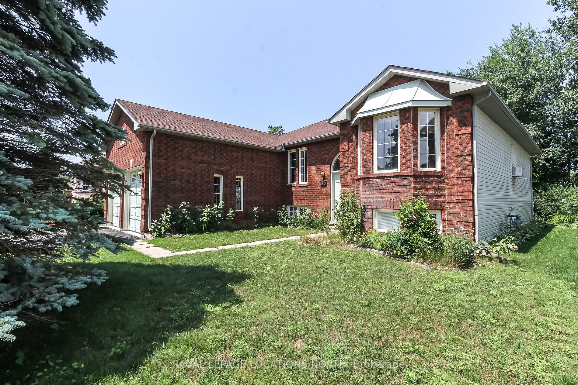 93 Silver Birch Ave