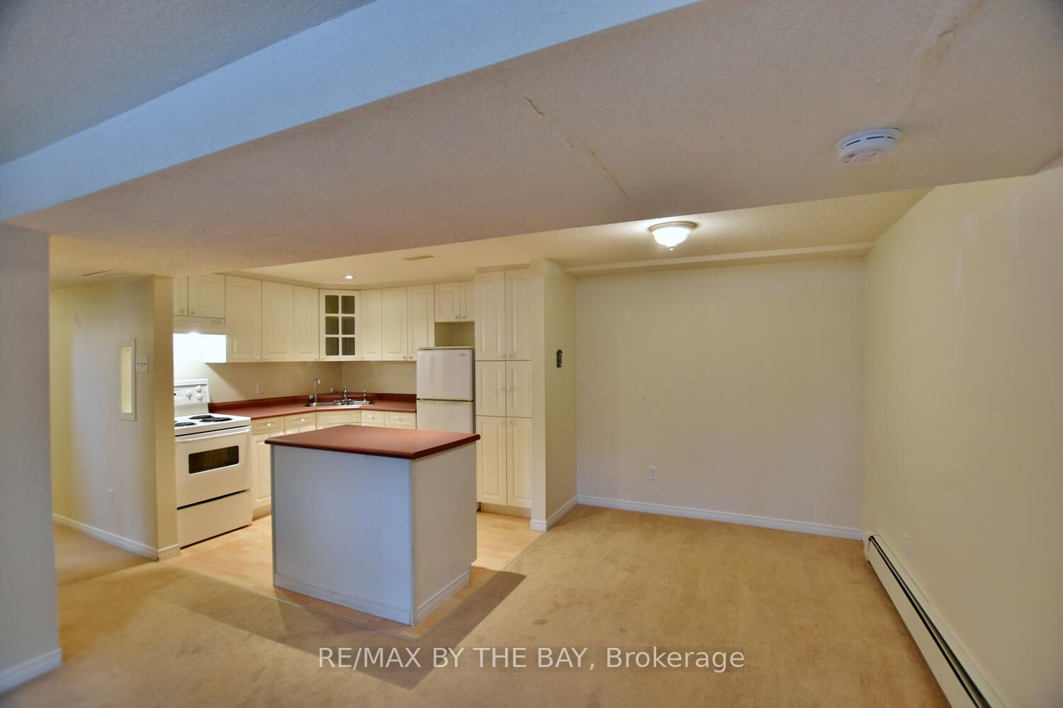 138 Evergreen Ave