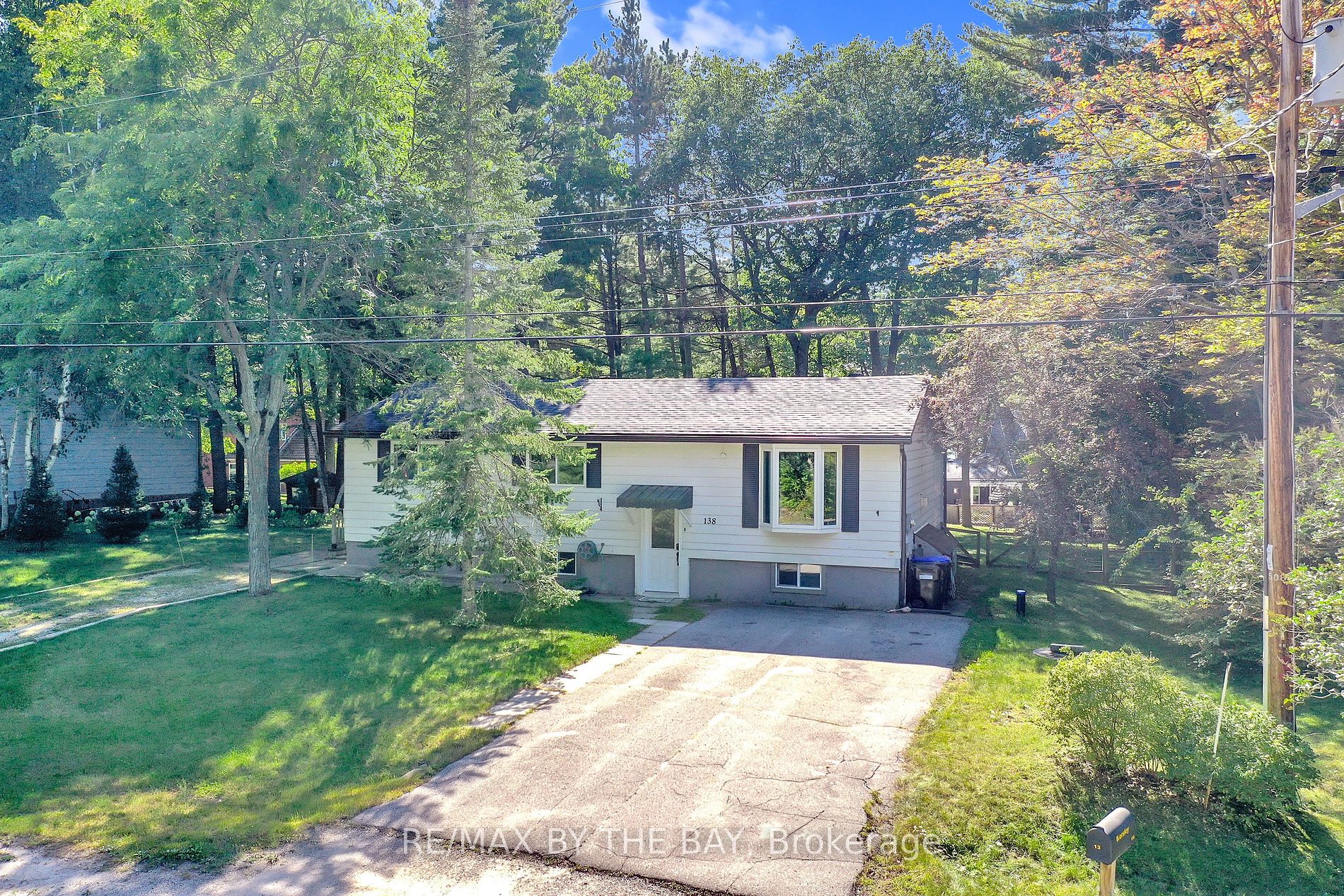 138 Evergreen Ave