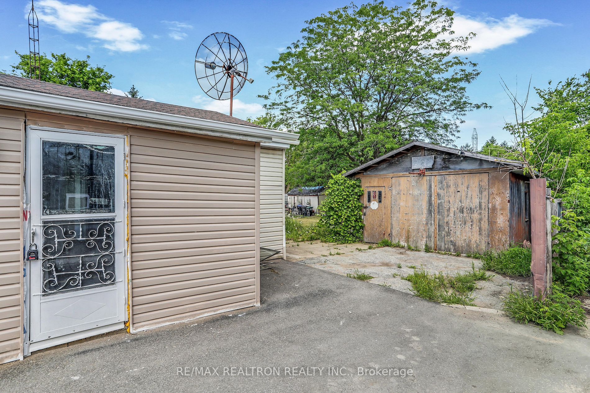 5742 County Rd 90 Rd