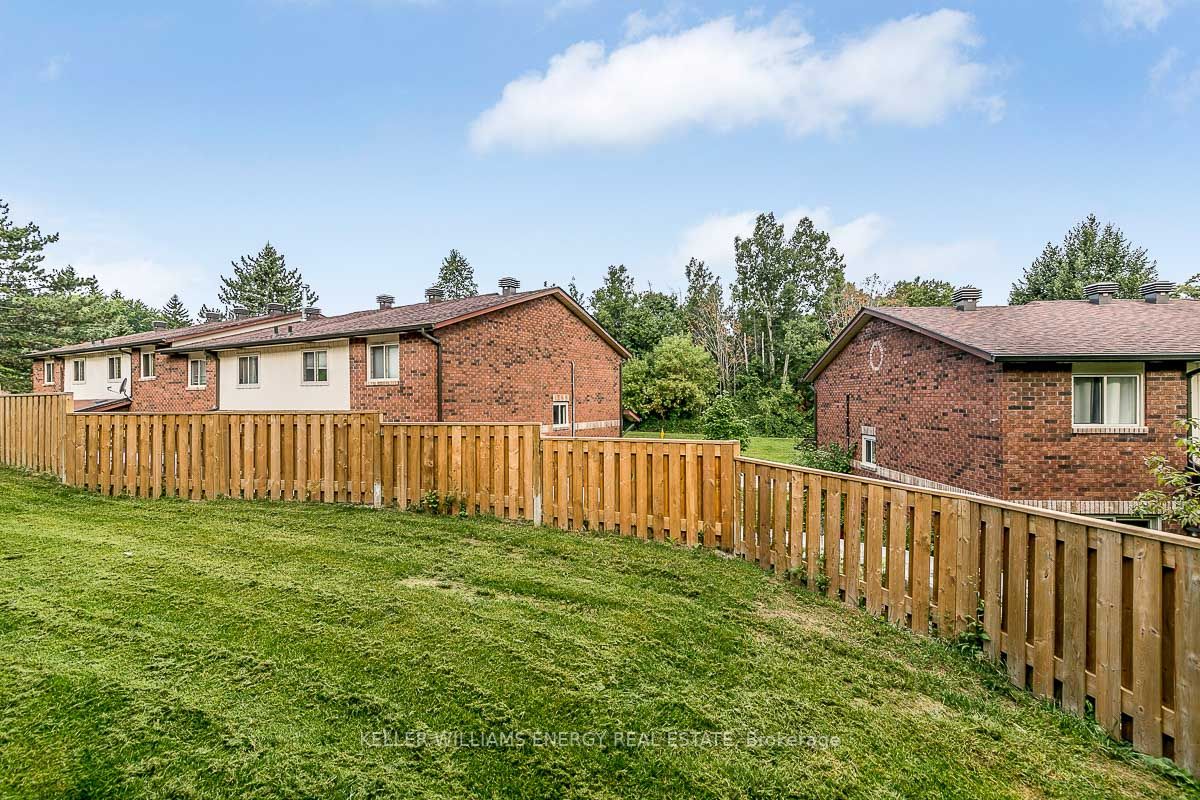 8 Sawmill Rd, #8