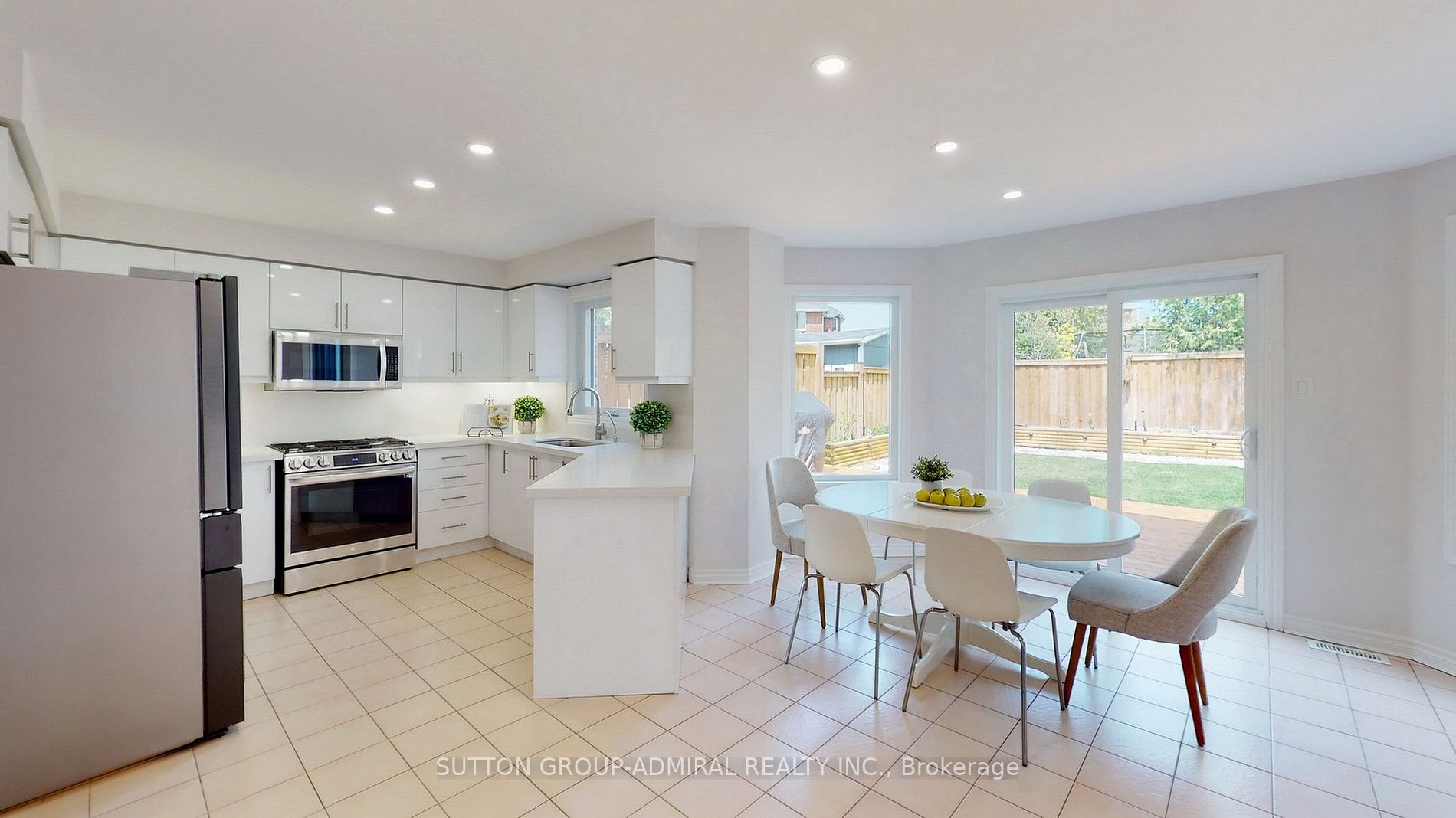 60 Taylor Dr