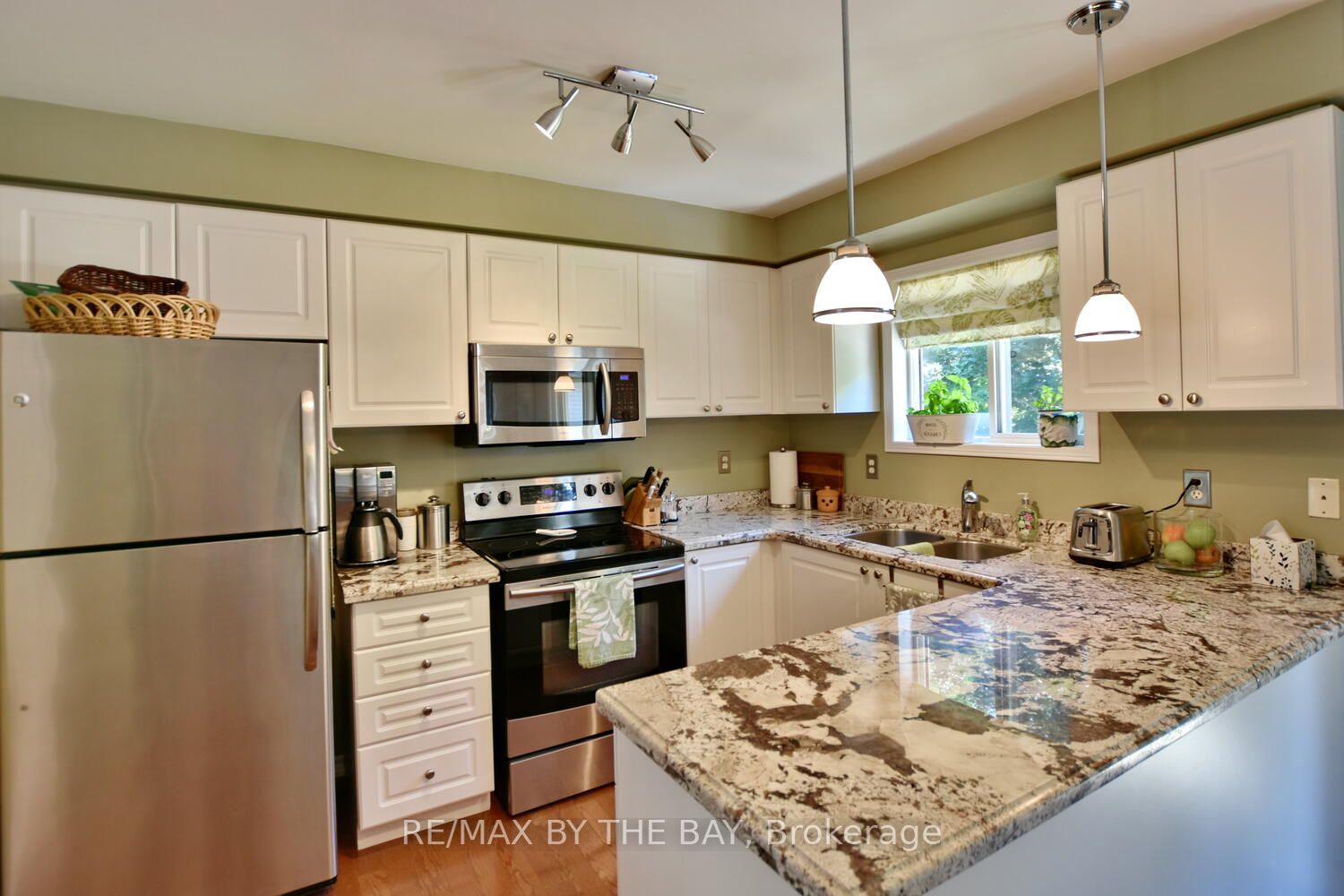 132 Silver Birch Ave