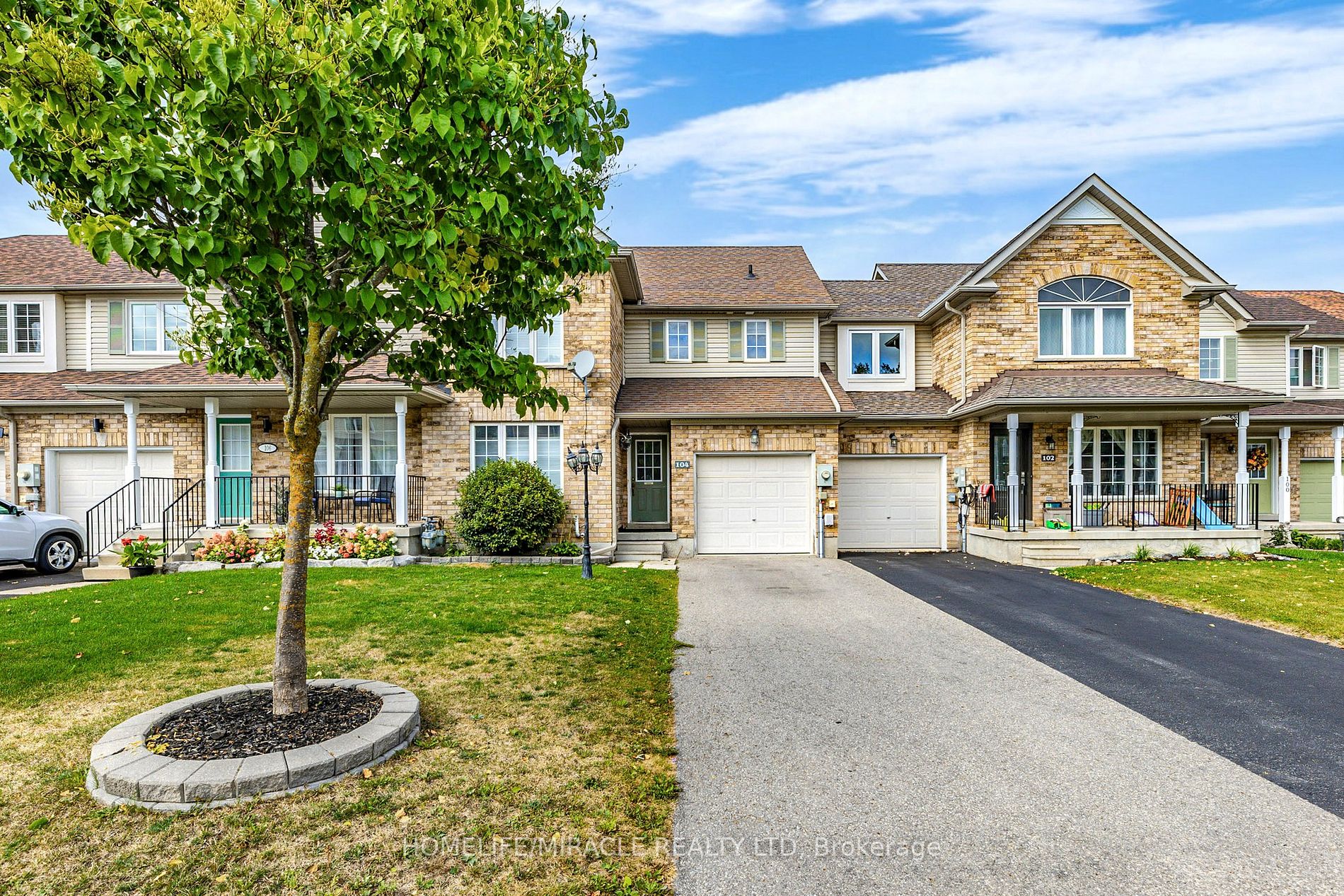 104 Thrushwood Dr