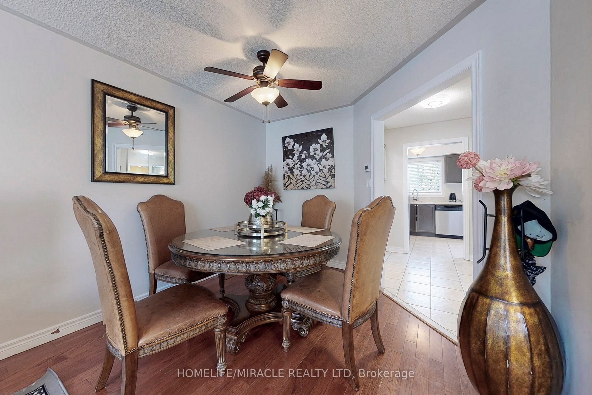104 Thrushwood Dr
