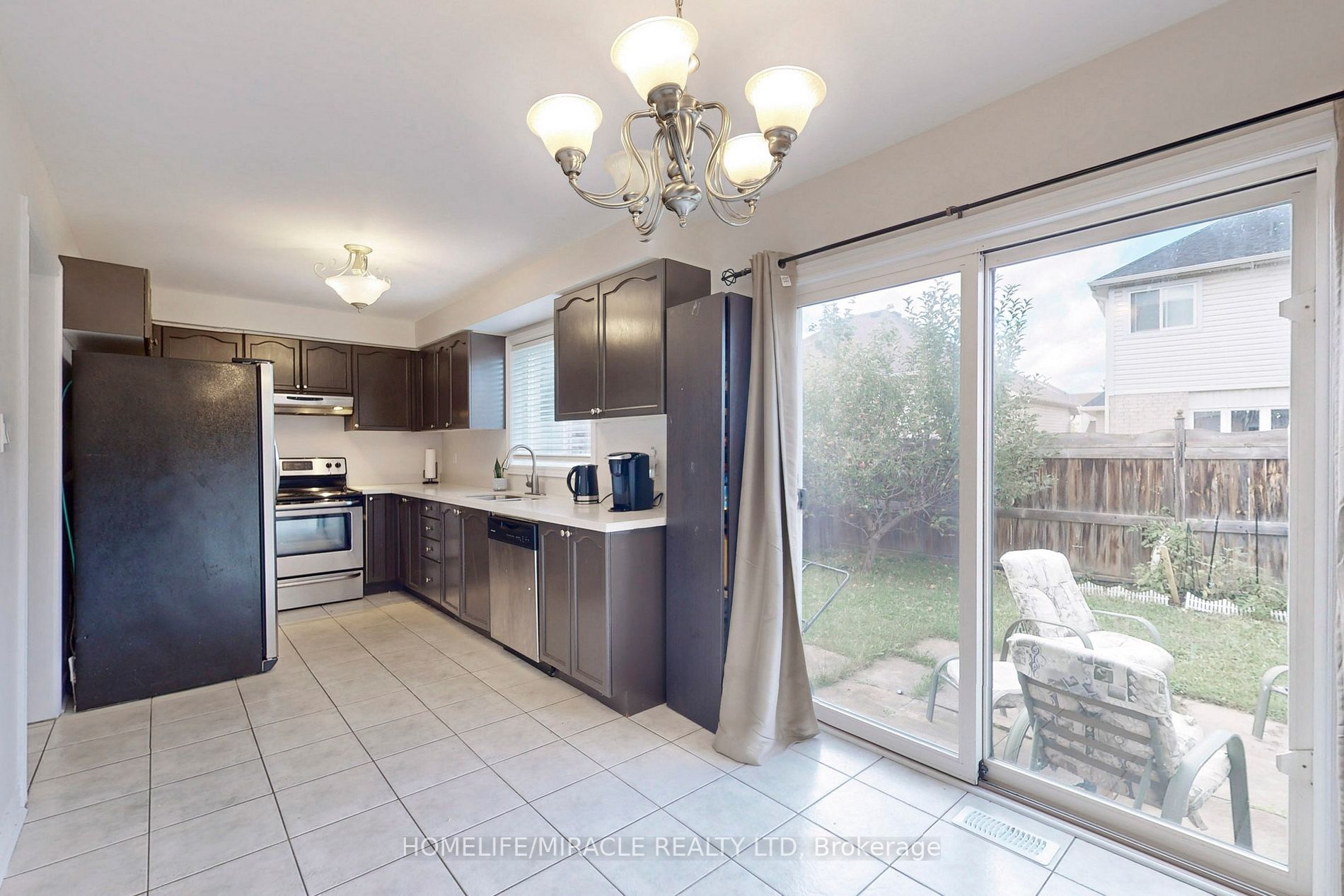 104 Thrushwood Dr