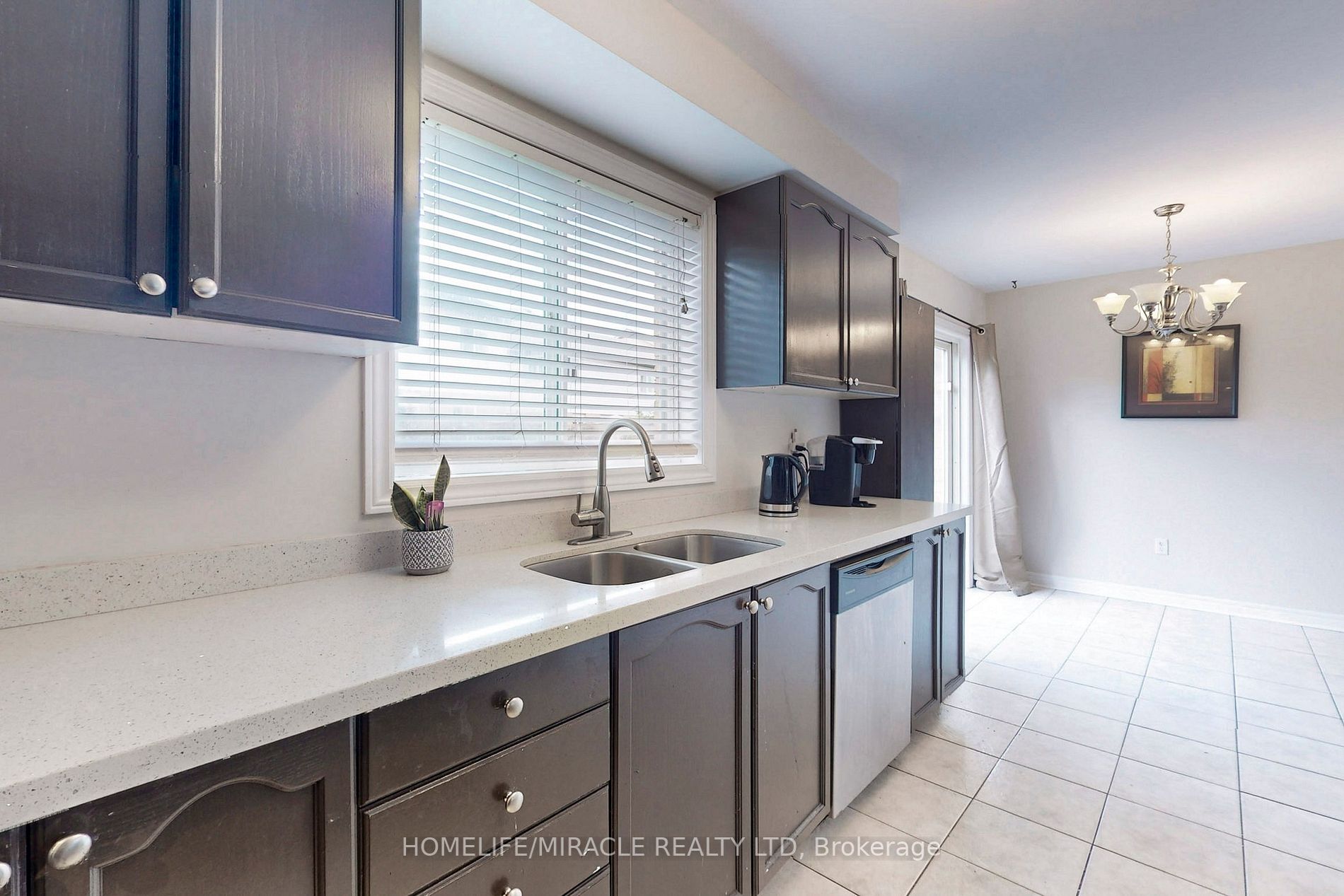 104 Thrushwood Dr