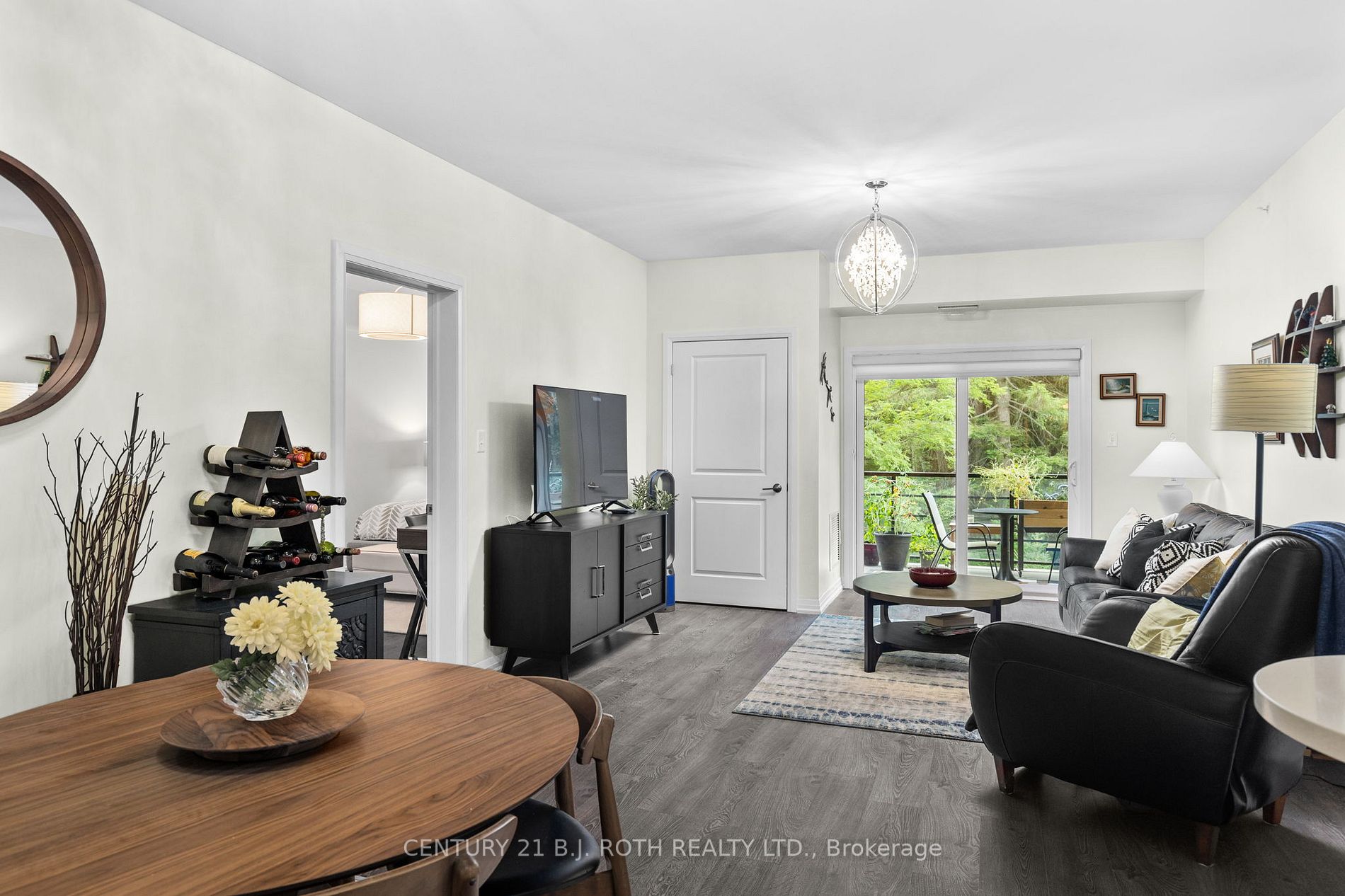 304 Essa Rd, #310