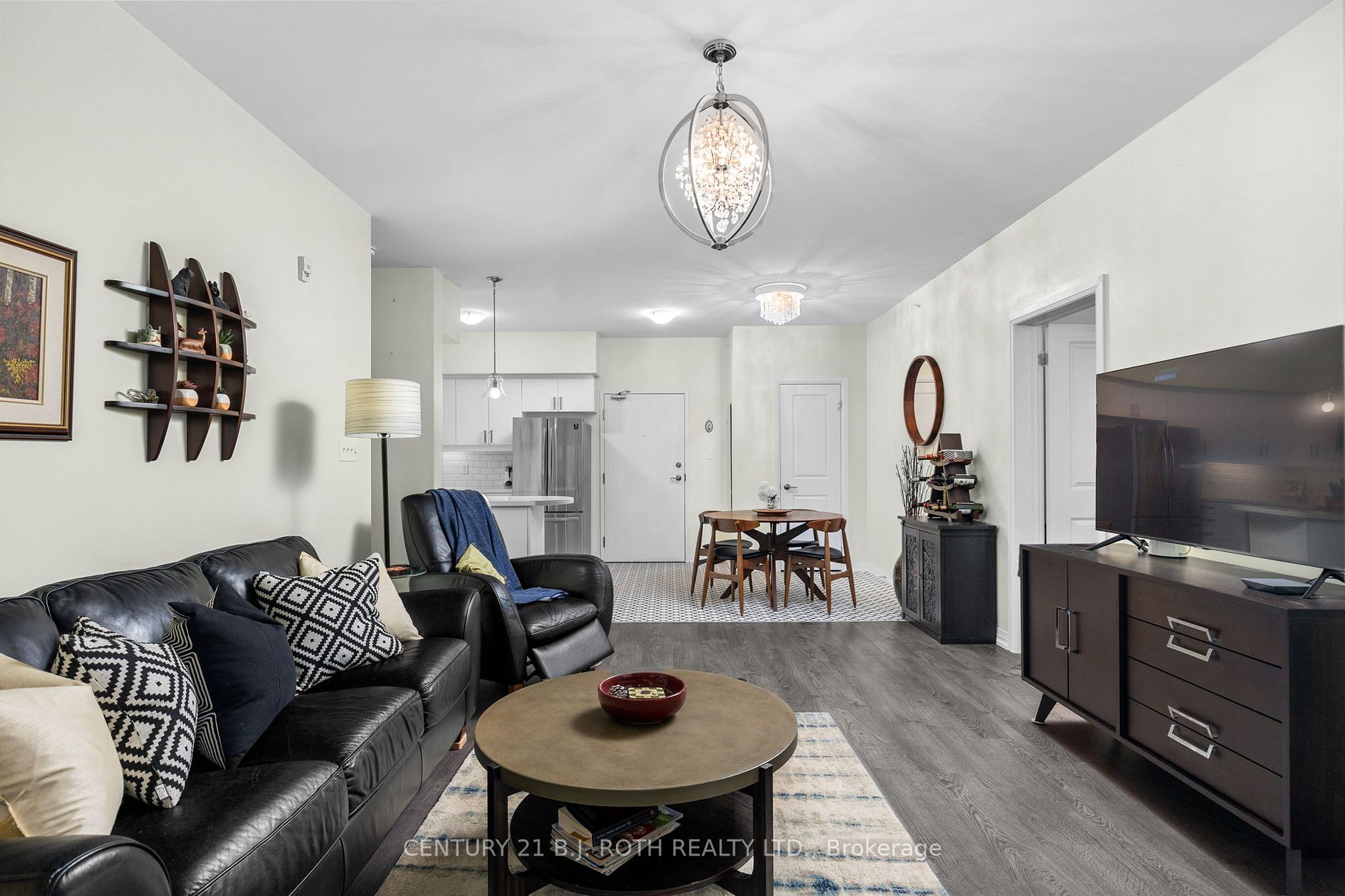 304 Essa Rd, #310