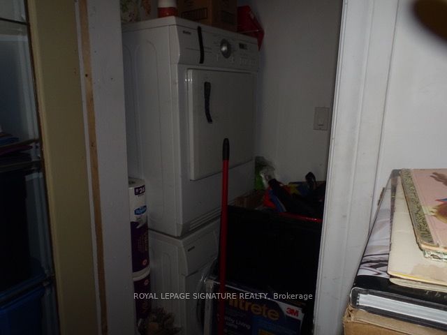 119 Albert St S