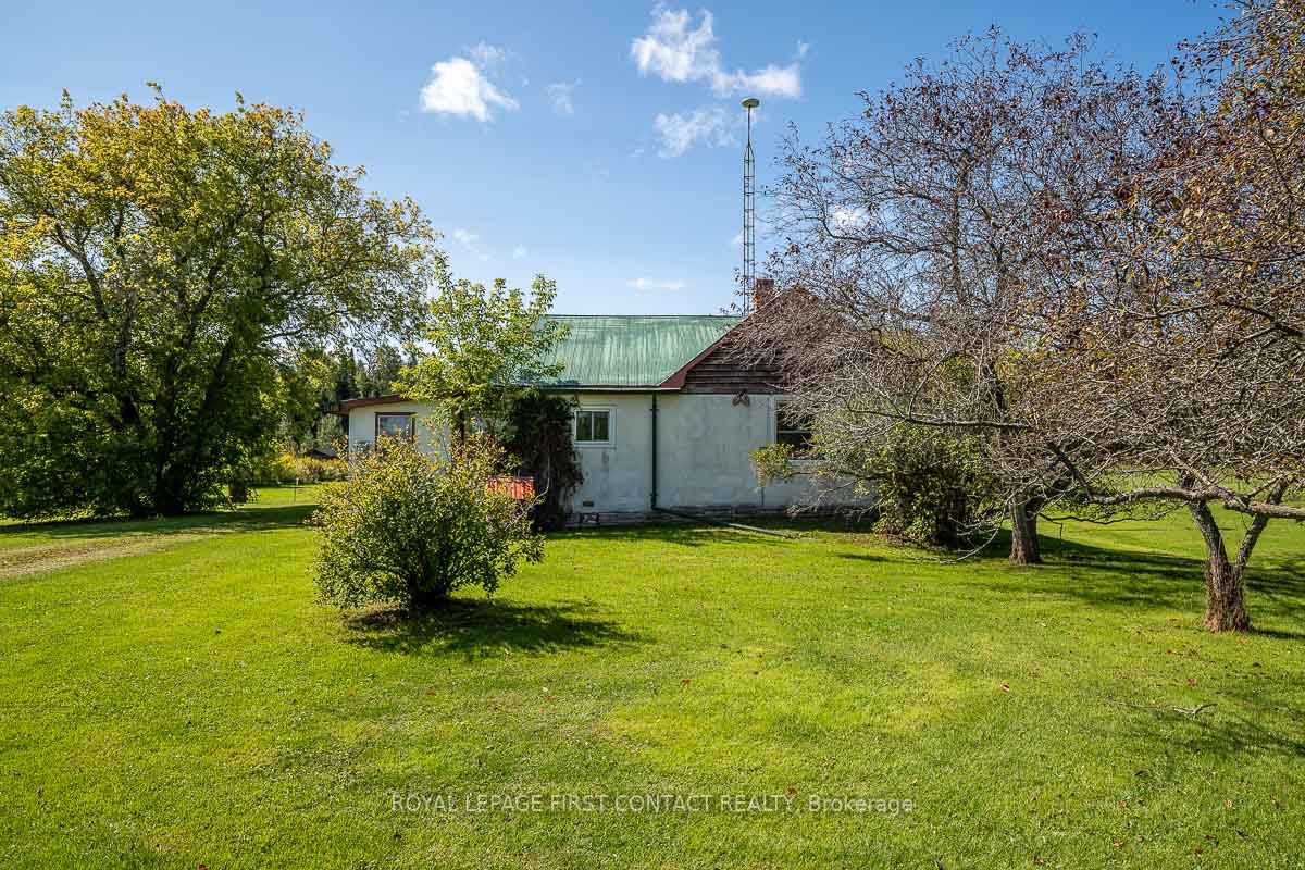 3828 George Johnston Rd