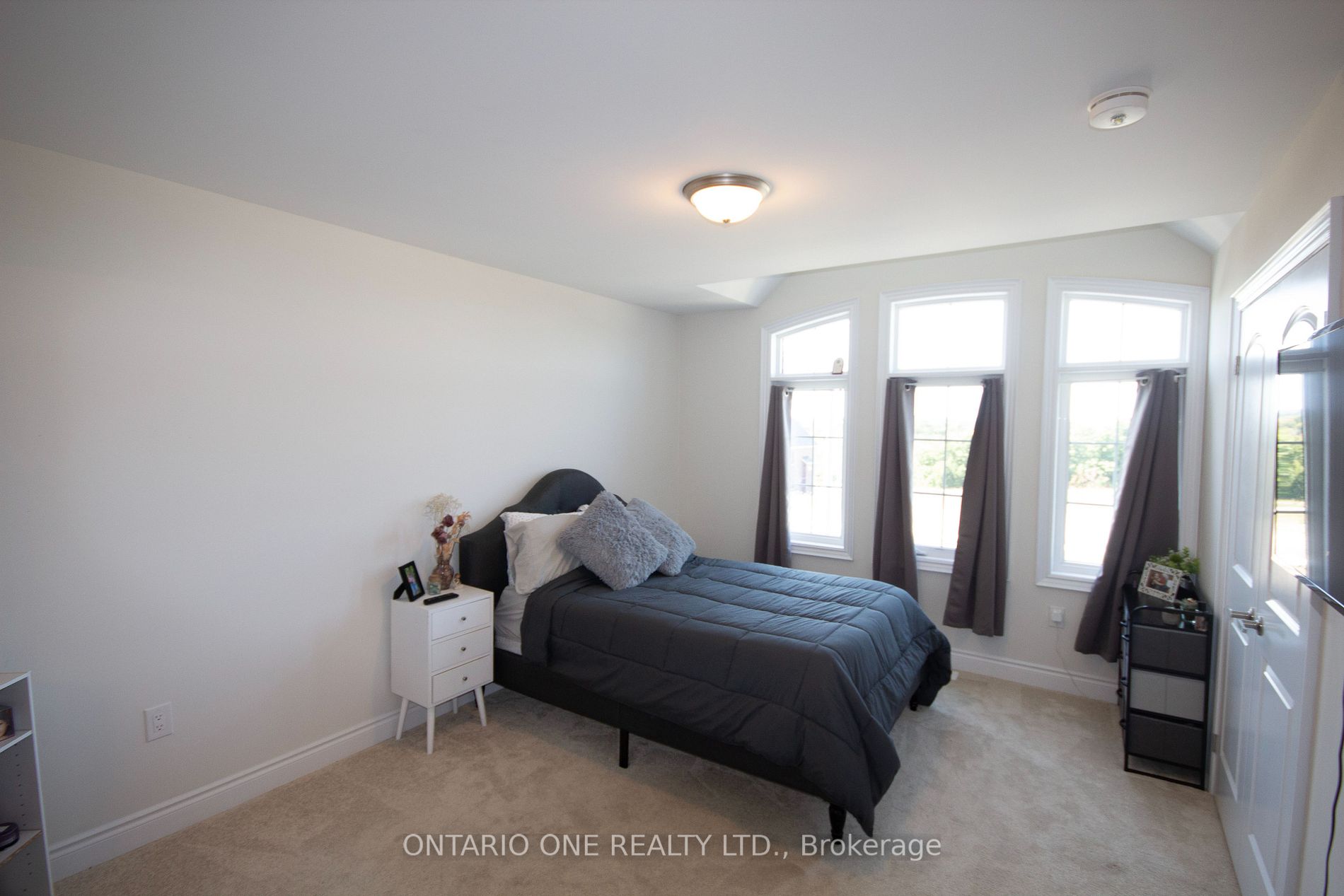 3129 Orion Blvd