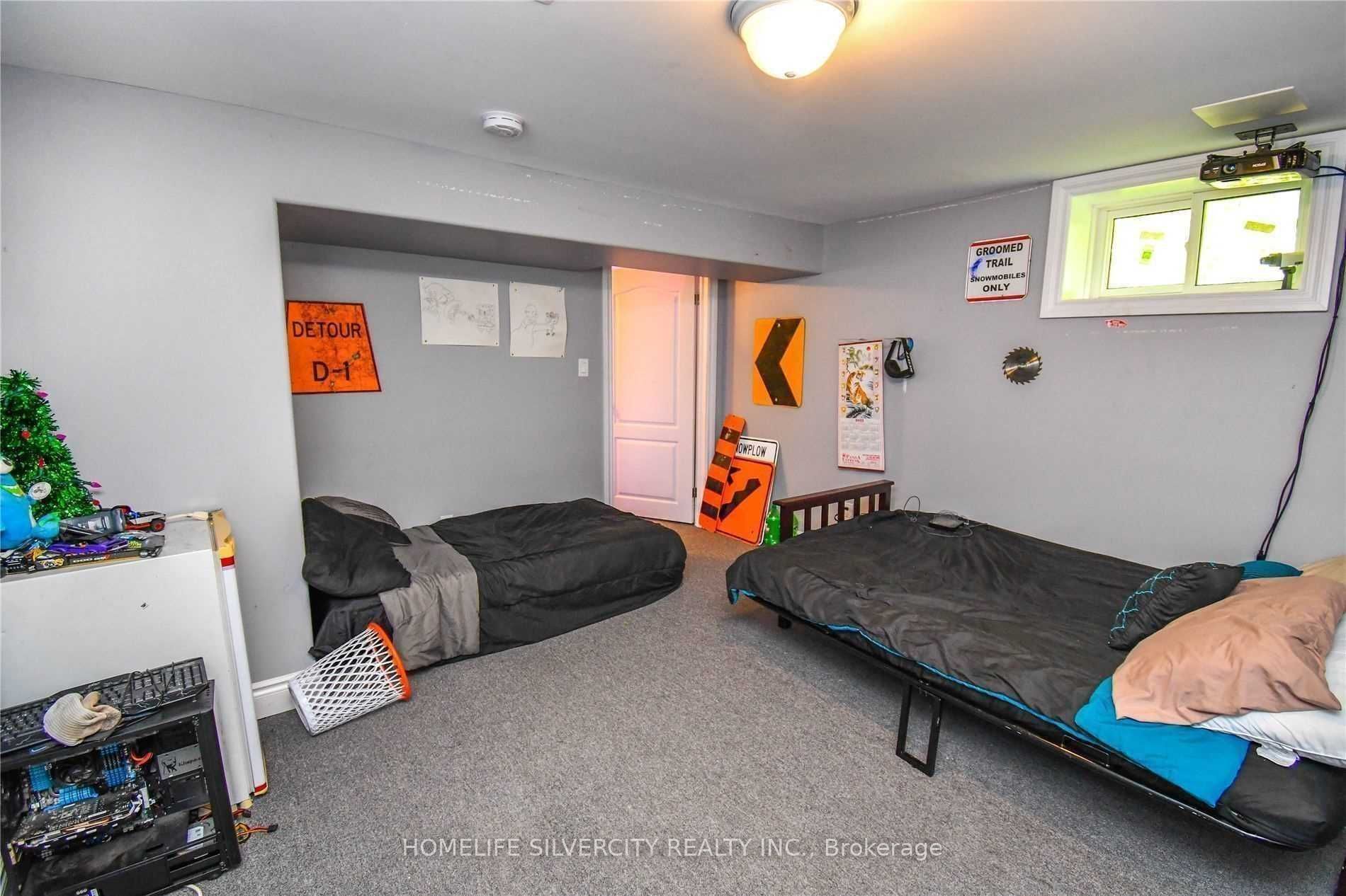 4498 Sunnidale Con 2 Road