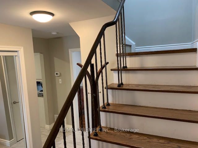 2 Bernick Dr, #23