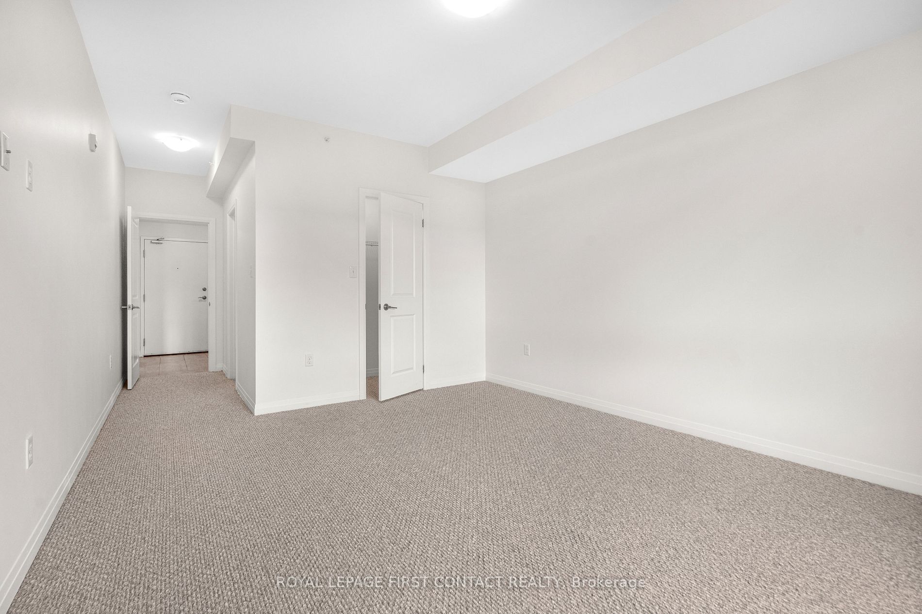 300 Essa Rd, #601