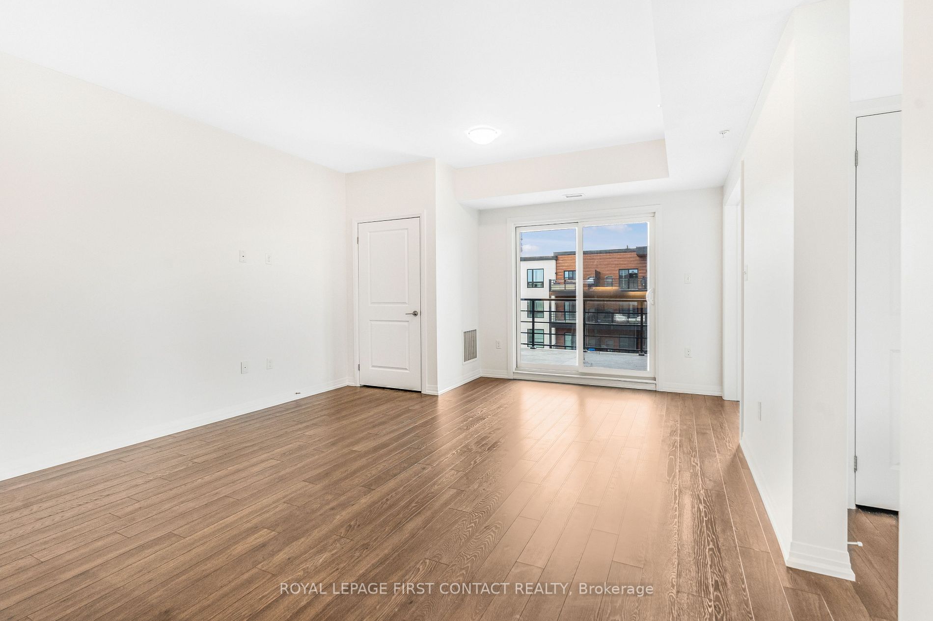 300 Essa Rd, #601