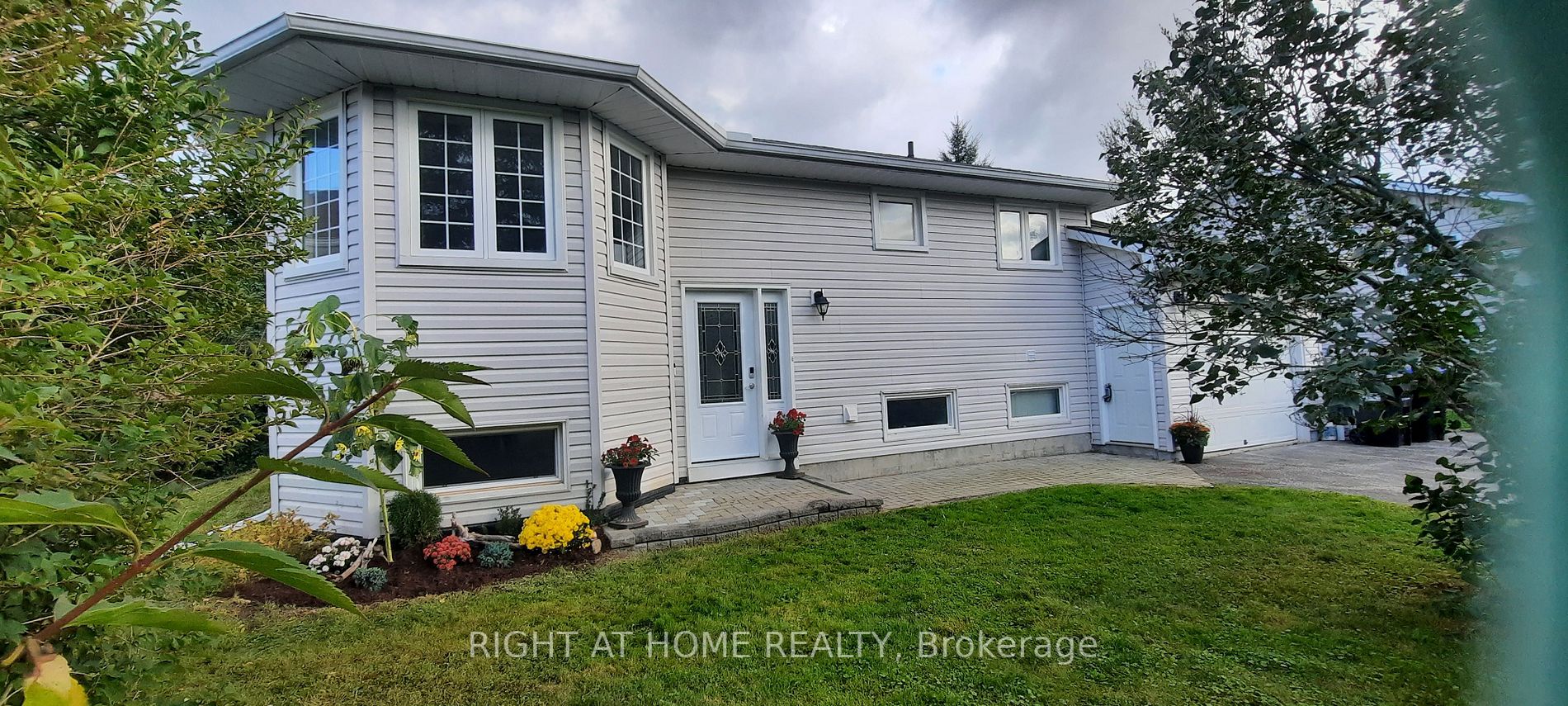 129 Osborne St