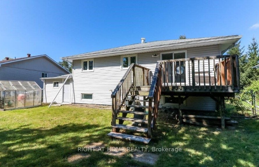 129 Osborne St