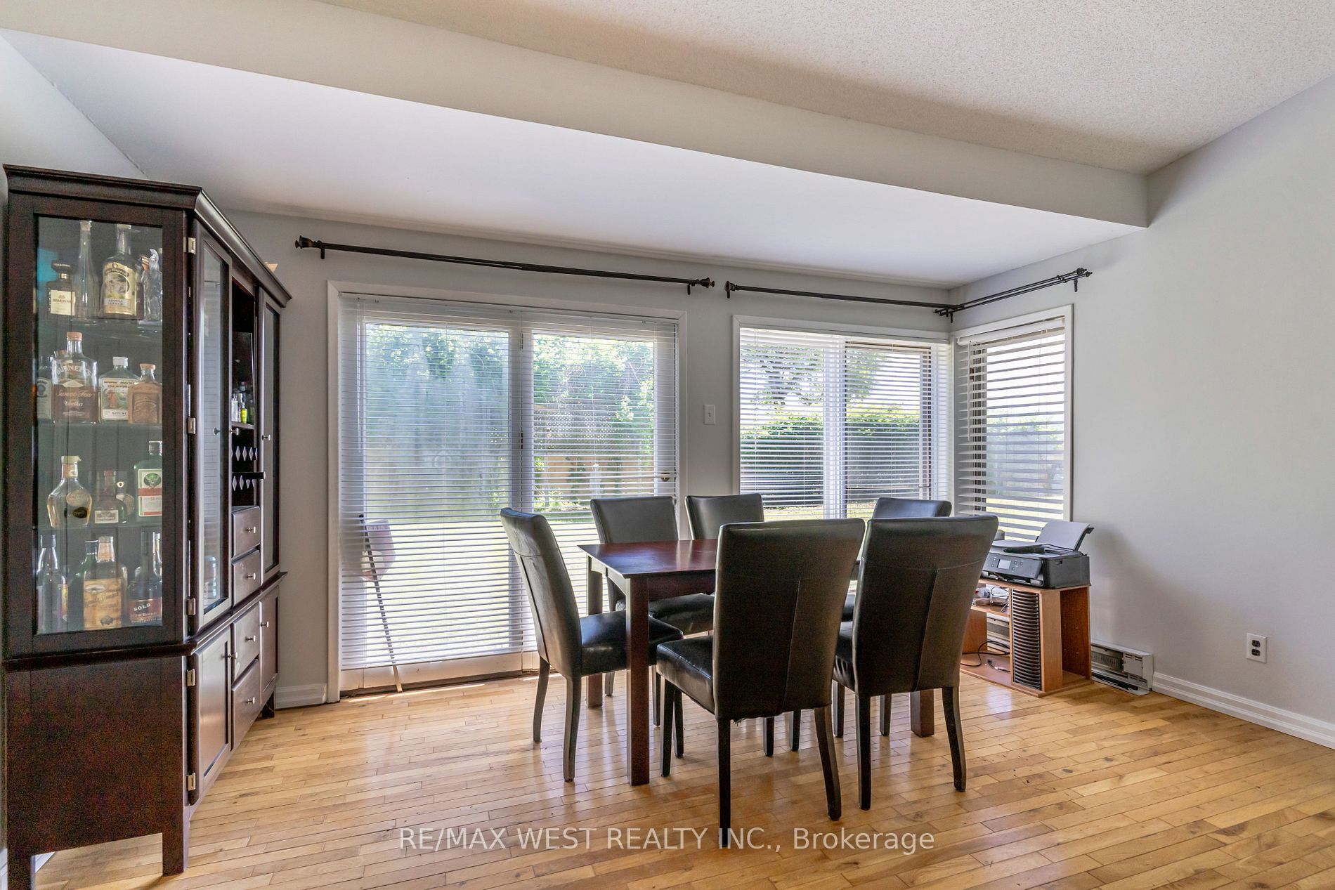 396 Balm Beach Rd W