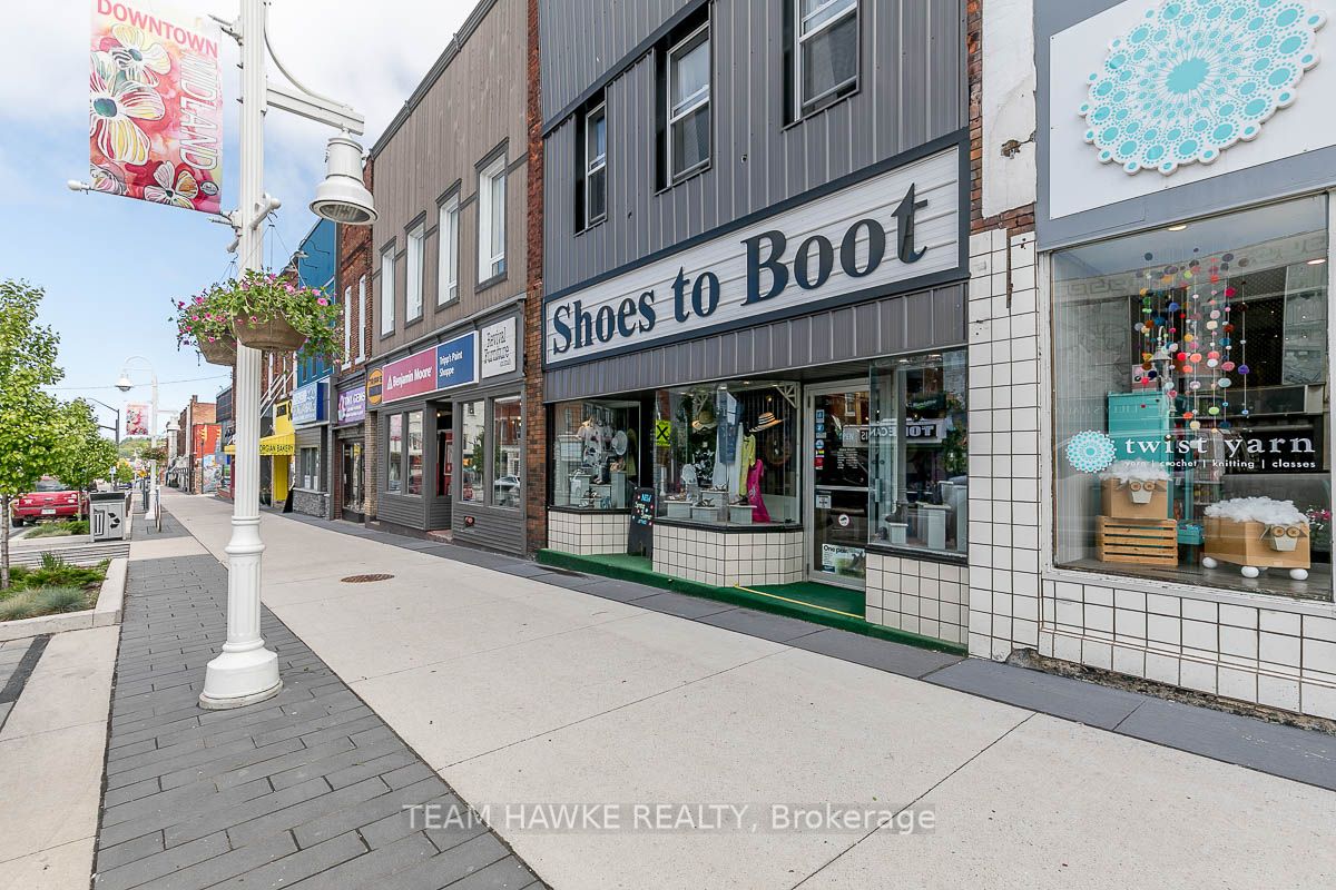 261 King St
