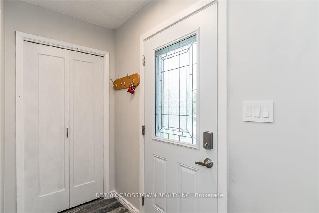 15 Braniff Crt